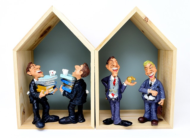 roth ira traditional ira comparison tax advantages retirement account