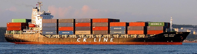 global supply chain shipping containers port economic trade data